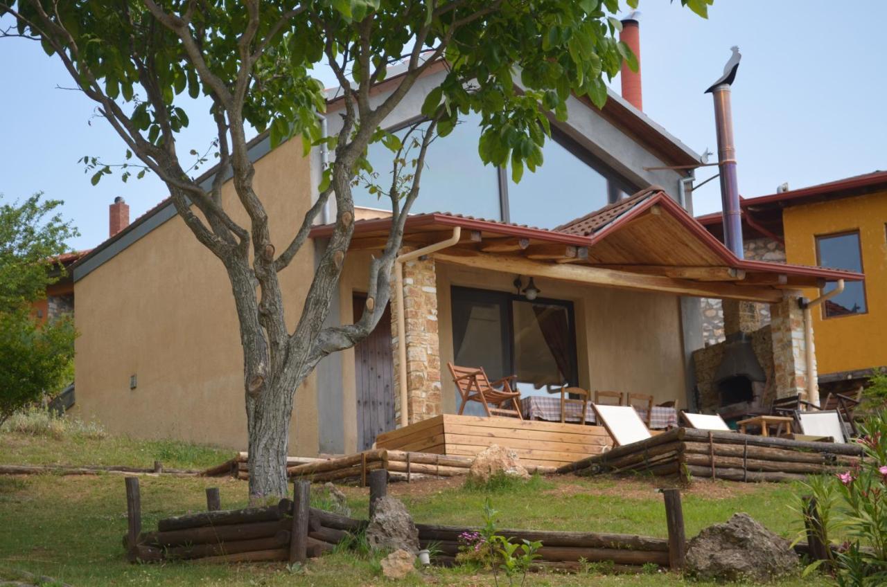 Dimitra'S Villas エラトホリ エクステリア 写真